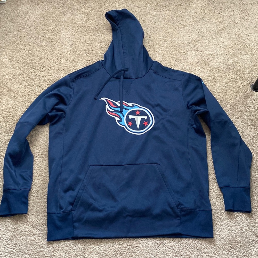 Brand new Titans Nike Dri Fit pullover hoodie